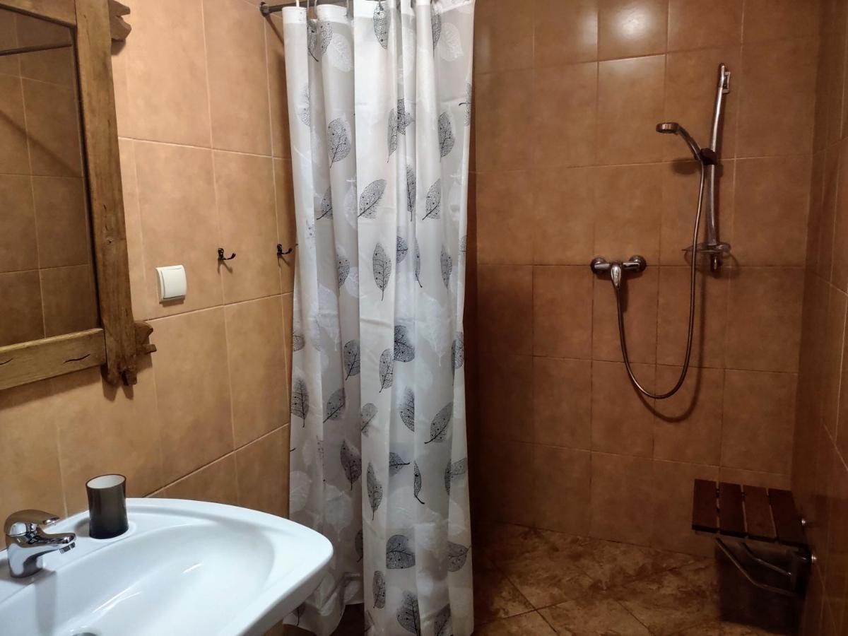 Agroturystyka Leszczynowy Dworek Ponikwa  外观 照片